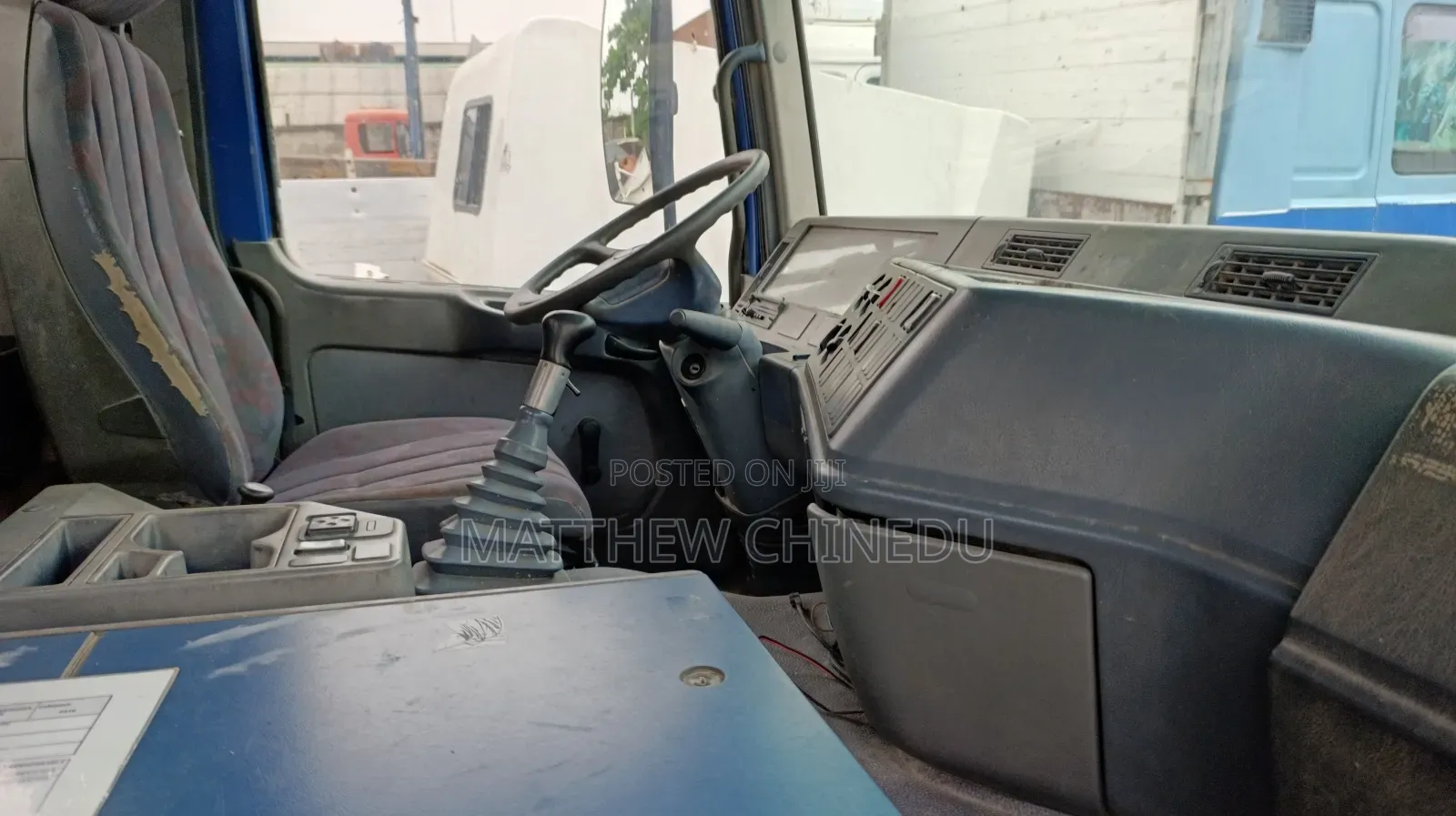 Foreign Used Mercedes Benz Actros 10 Tyres Trailer Head