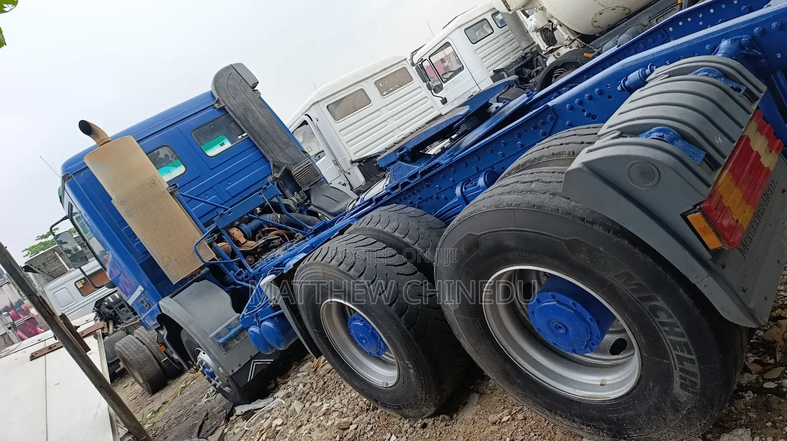 Foreign Used Mercedes Benz Actros 10 Tyres Trailer Head
