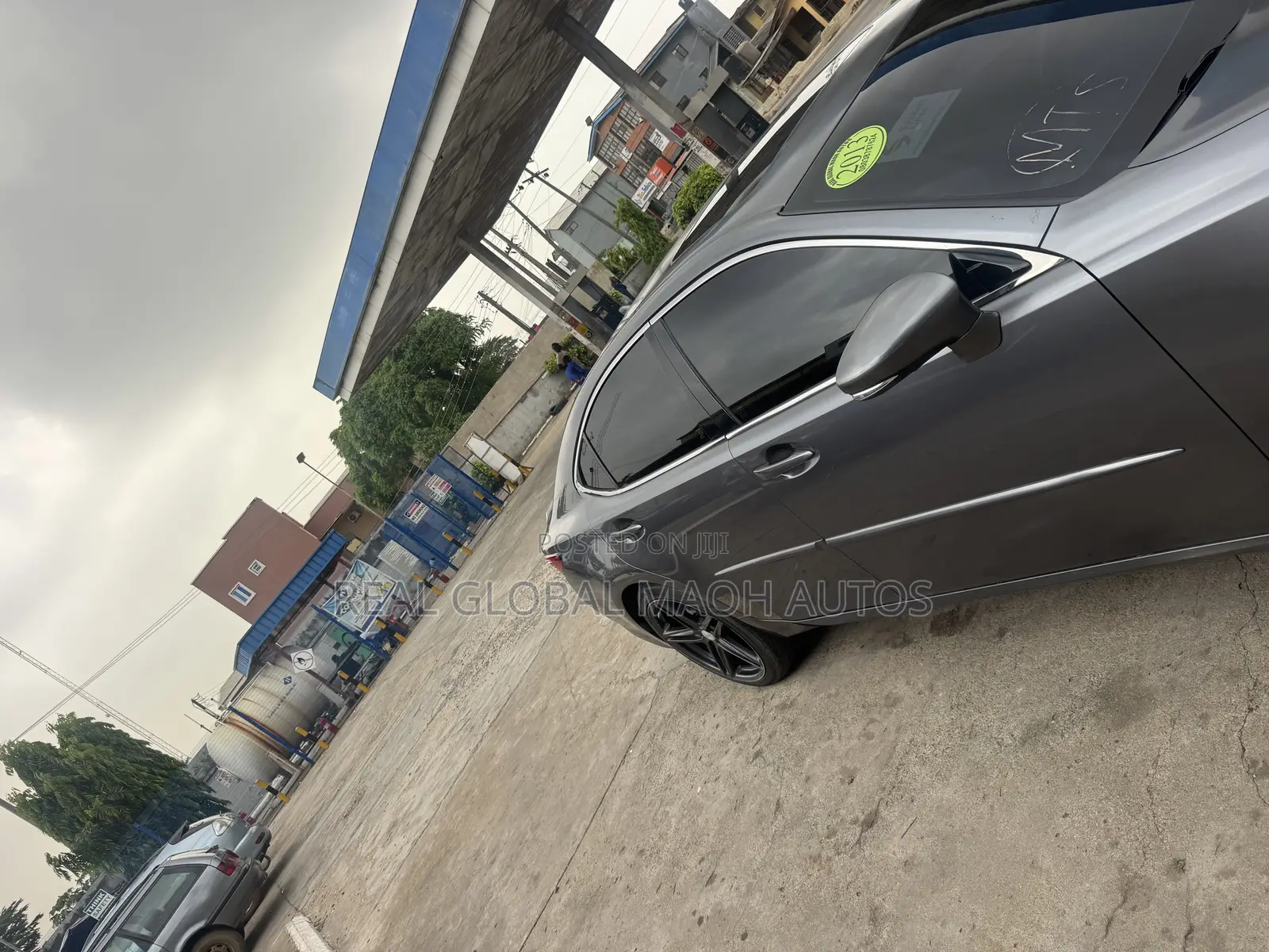 Lexus ES 350 FWD 2013 Gray