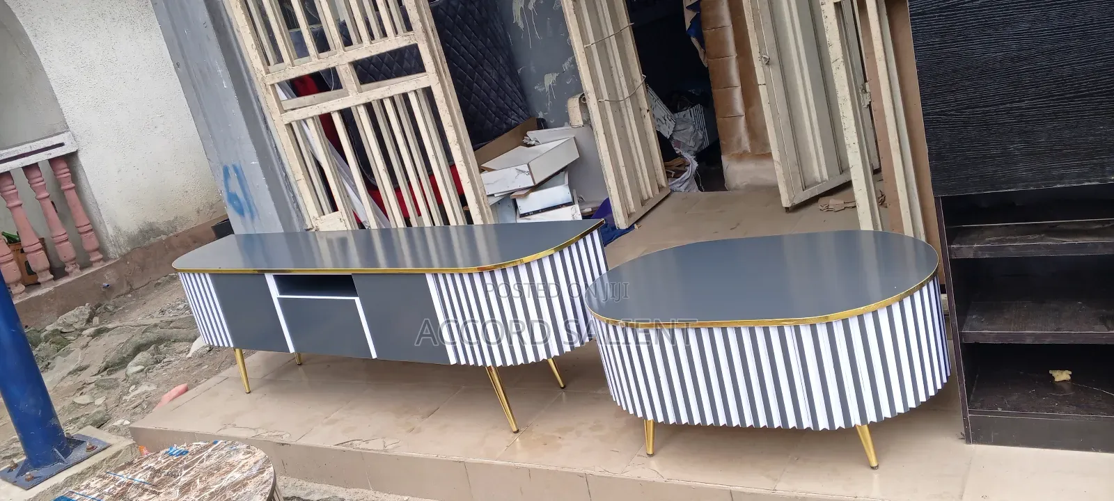 Center Table and Tv Console