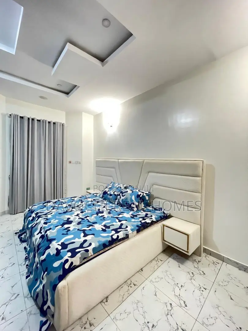 Furnished 4bdrm Duplex in Chevron for rent