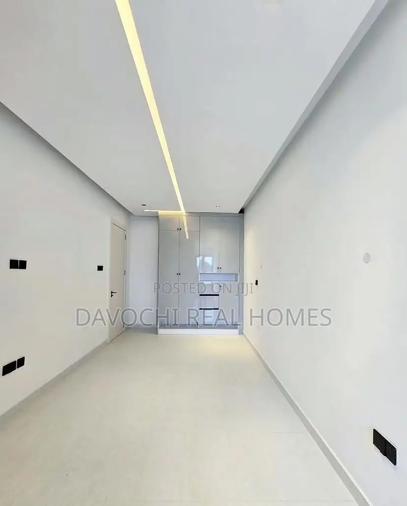 Furnished 4bdrm Duplex in Orchid Road, Lekki Phase 2 for rent