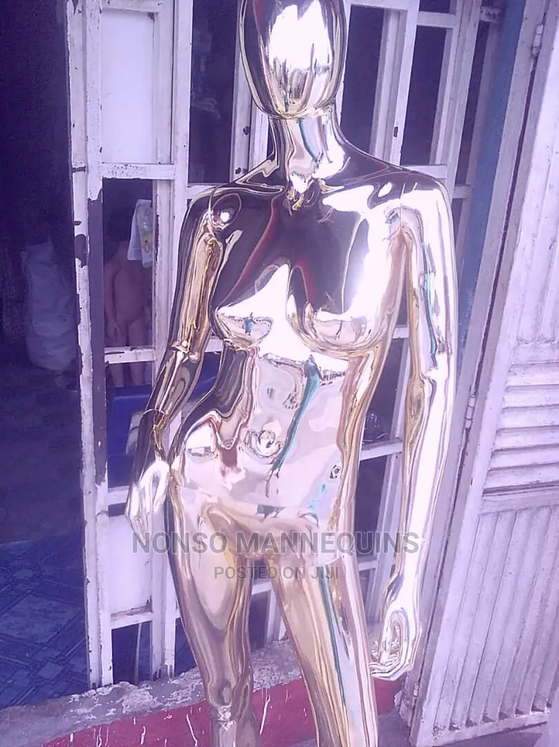Female Gold Faceless Mannequin