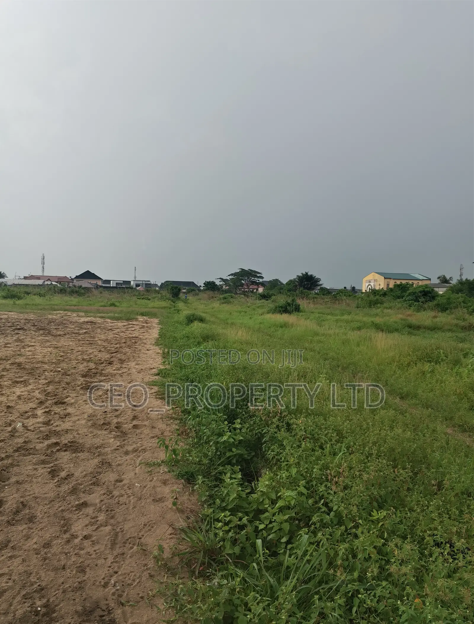 17 Acres ( 102 Plots) for Sell in Lakowe on the Road Side.
