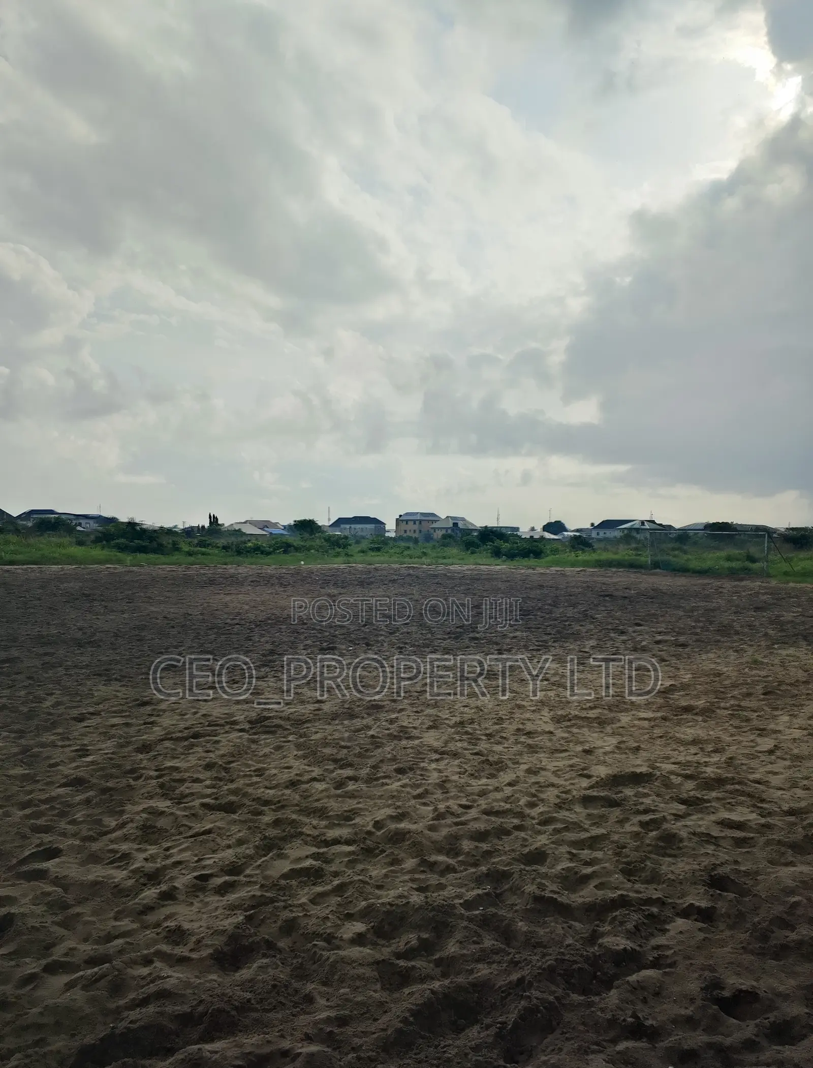 17 Acres ( 102 Plots) for Sell in Lakowe on the Road Side.
