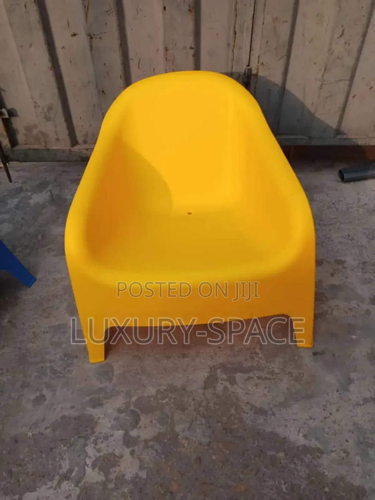 Big Elephant Plastic Sofa Chair