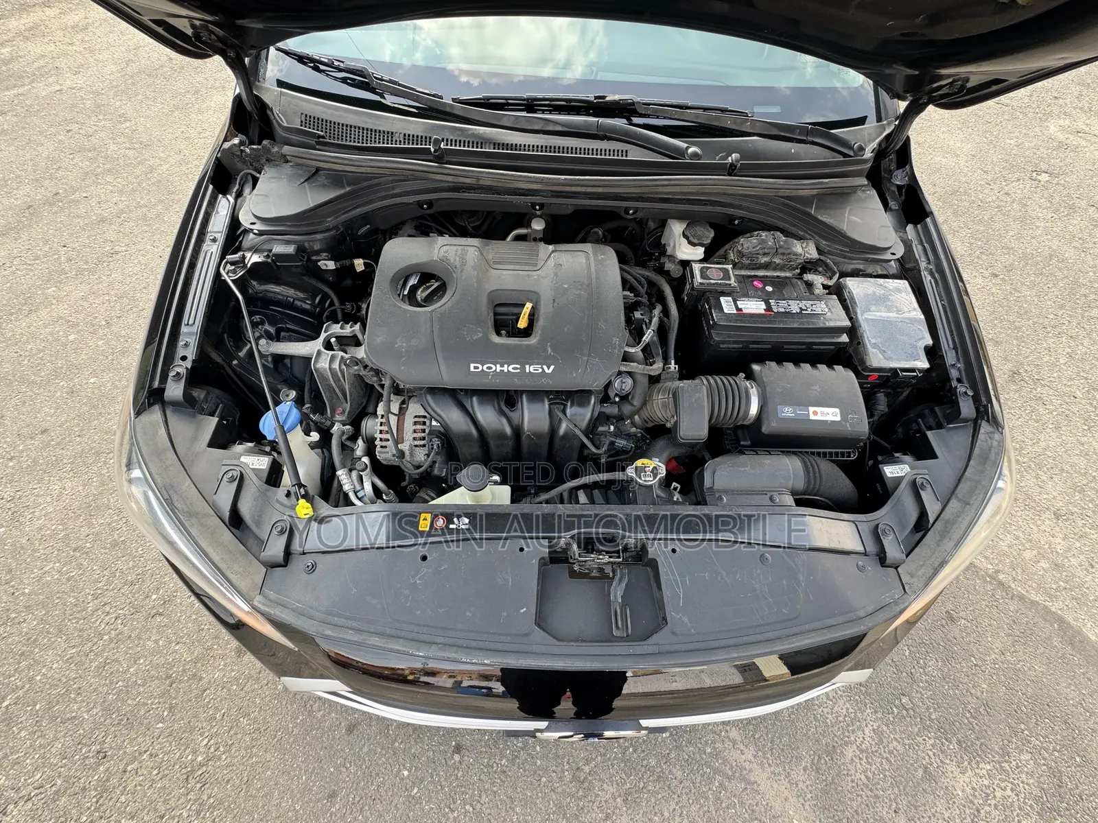Hyundai Elantra ECO Sedan FWD (1.4L 4cyl 7A) 2017 Black