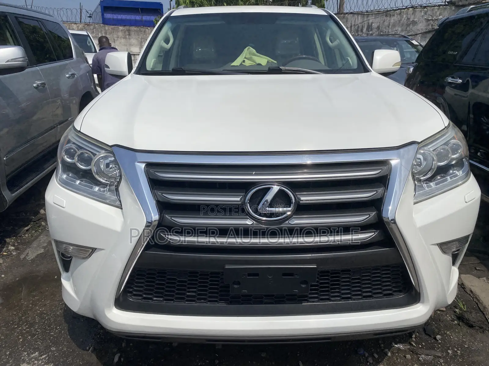 Lexus GX 460 Luxury 2015 White