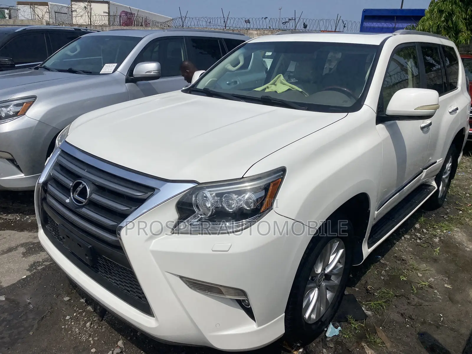 Lexus GX 460 Luxury 2015 White