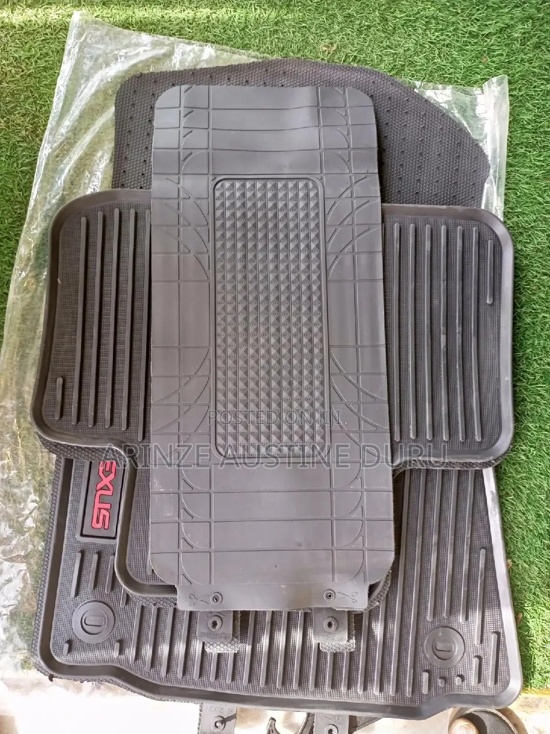 Floor Mat Compatible With 2006-2013 Lexus Is350 Is250