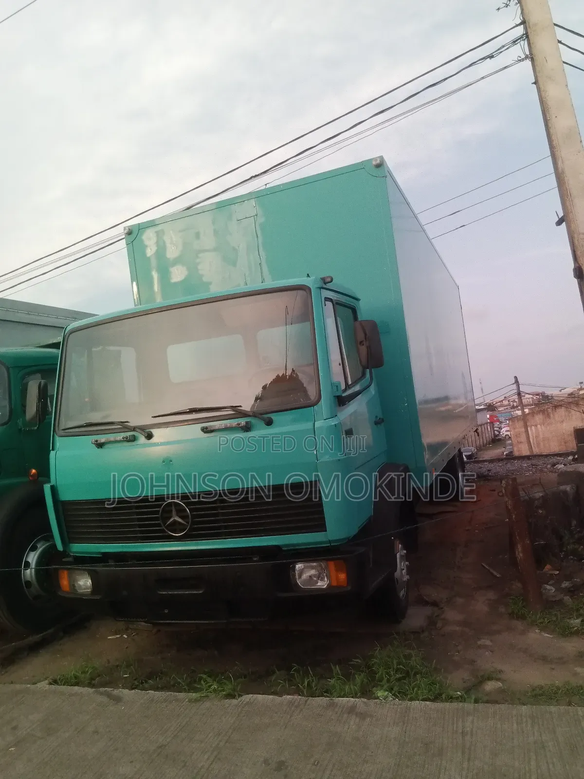 814 Mercedes Benz Truck