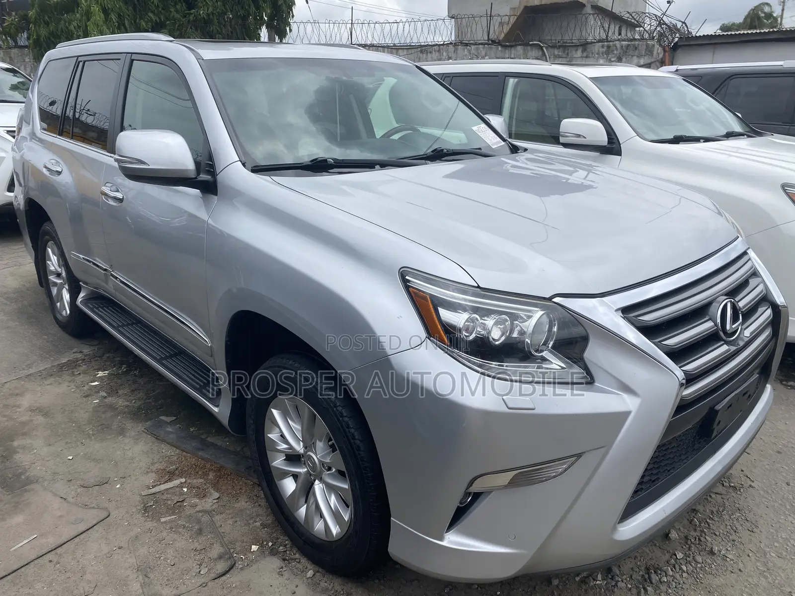 Lexus GX 460 Luxury 2015 Silver