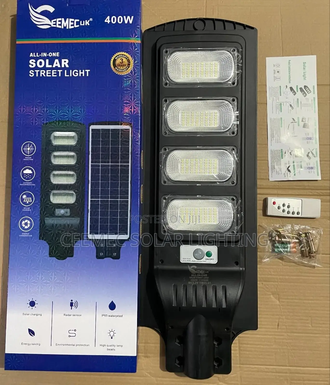 All-in-One 4-Eye Solar Street-Light 400w