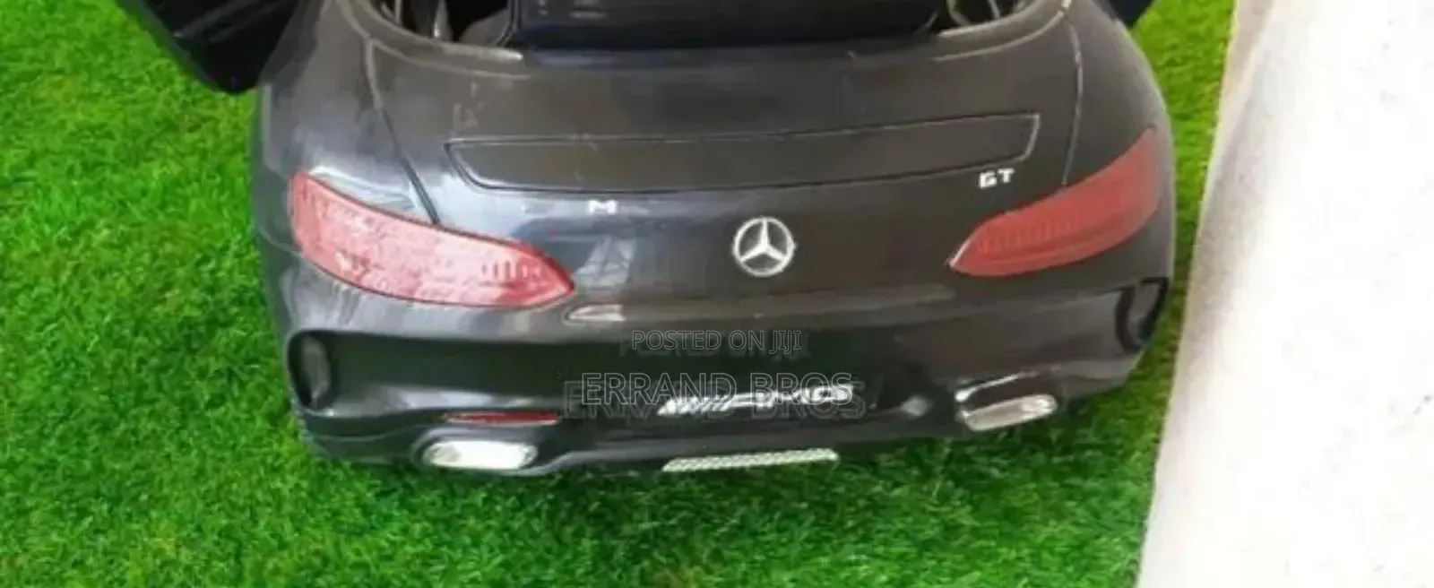 Mercedes Benz Amg 12v Battery Powered Ride On Car