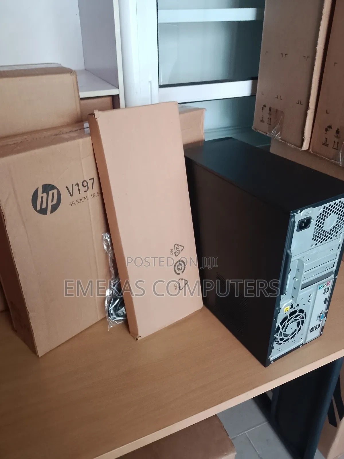 New Desktop Computer HP Pavilion 590 8GB Intel Core I5 HDD 1T