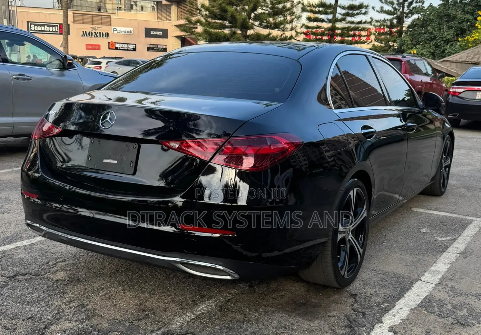 Mercedes-Benz C300 2023 Black