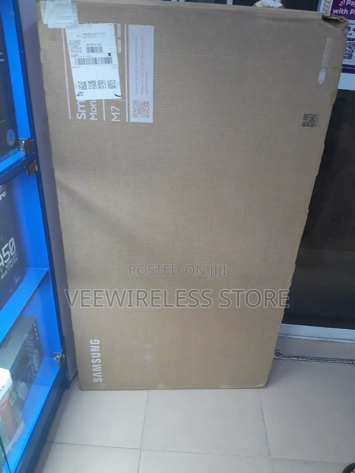 Samsung 43-Inch M7 (M70d) Series Uhd Smart Monitor