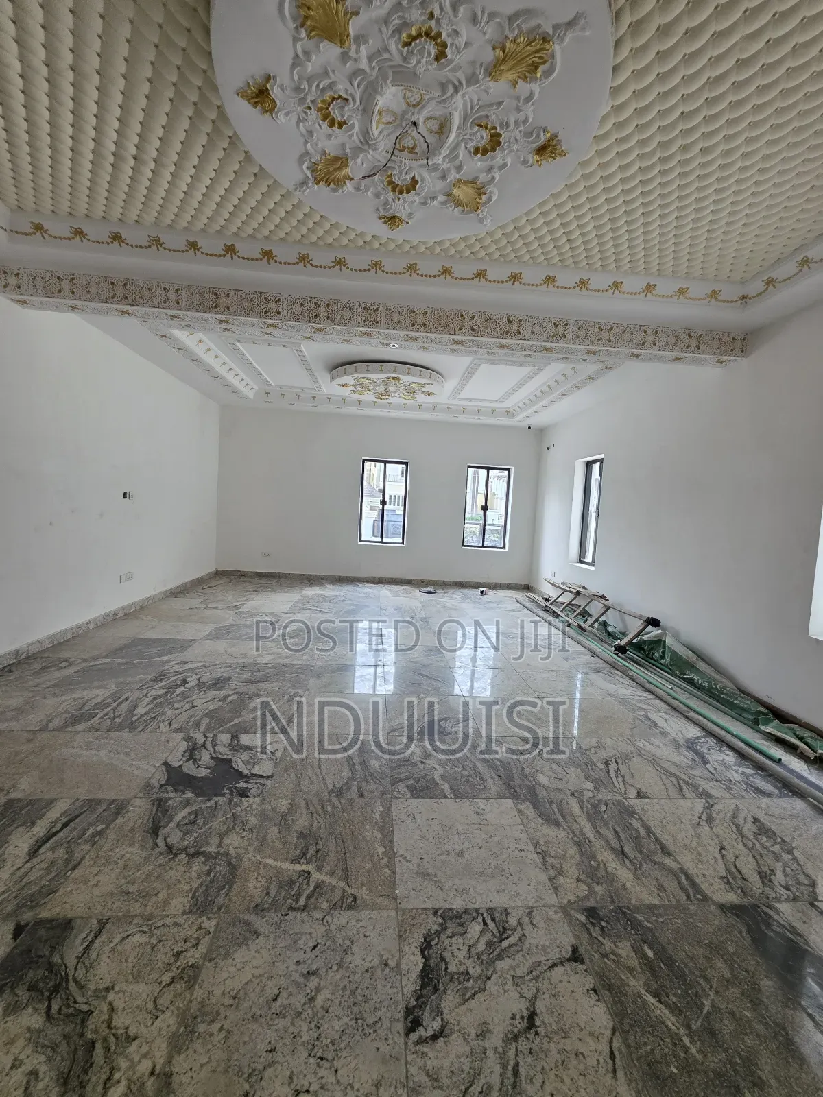8bdrm Duplex in Asokoro for sale