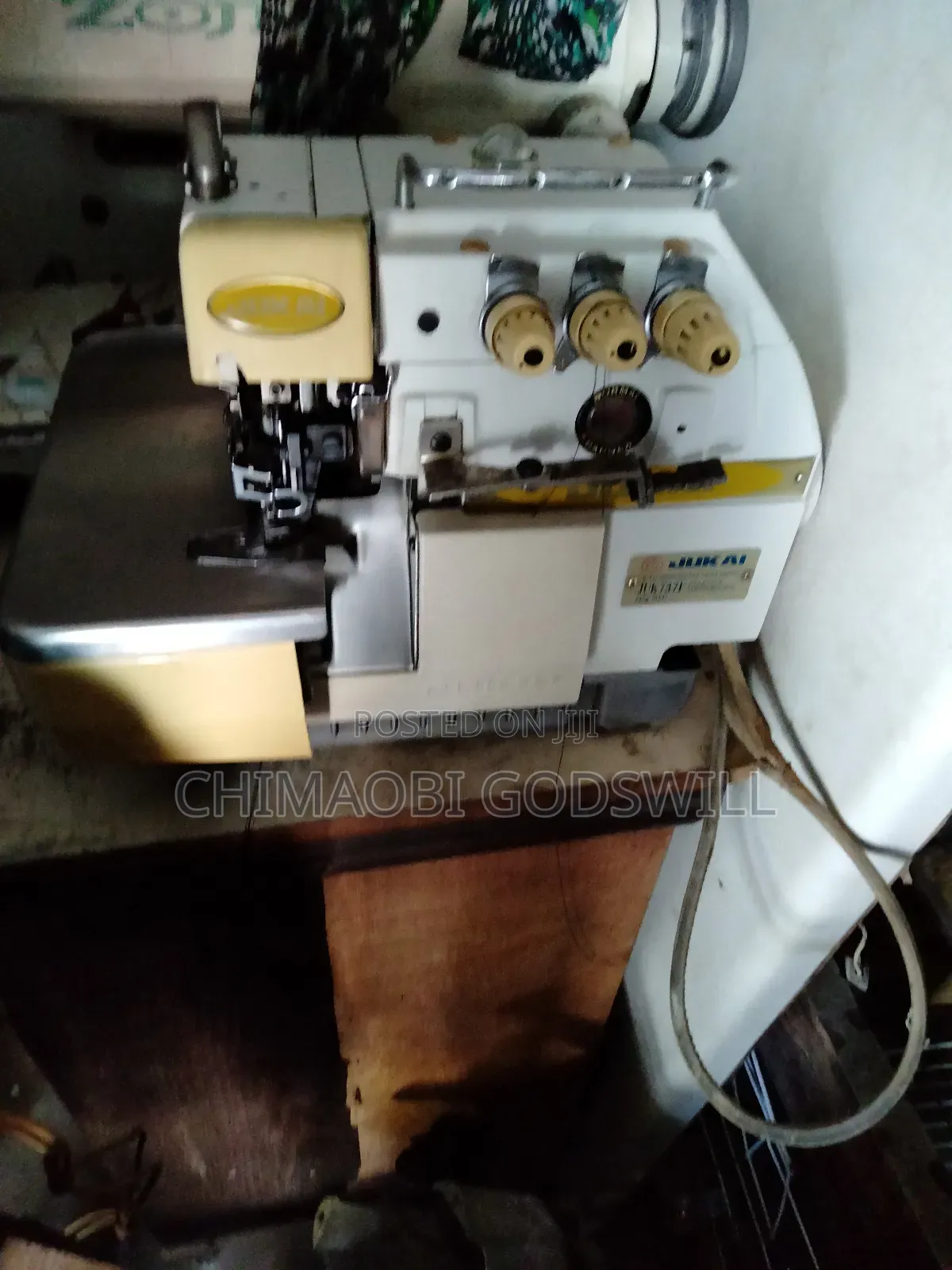 Industrial Three Thread Tokunbo Weaving Machine