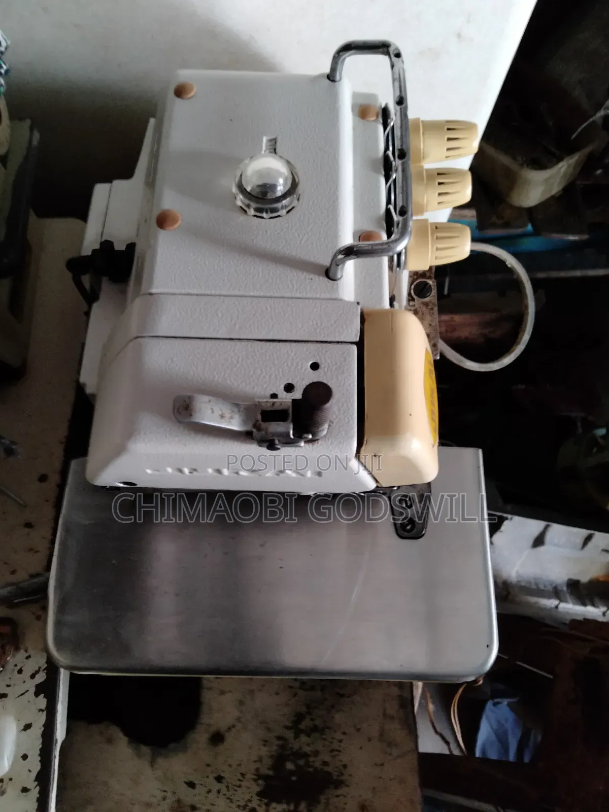 Industrial Three Thread Tokunbo Weaving Machine