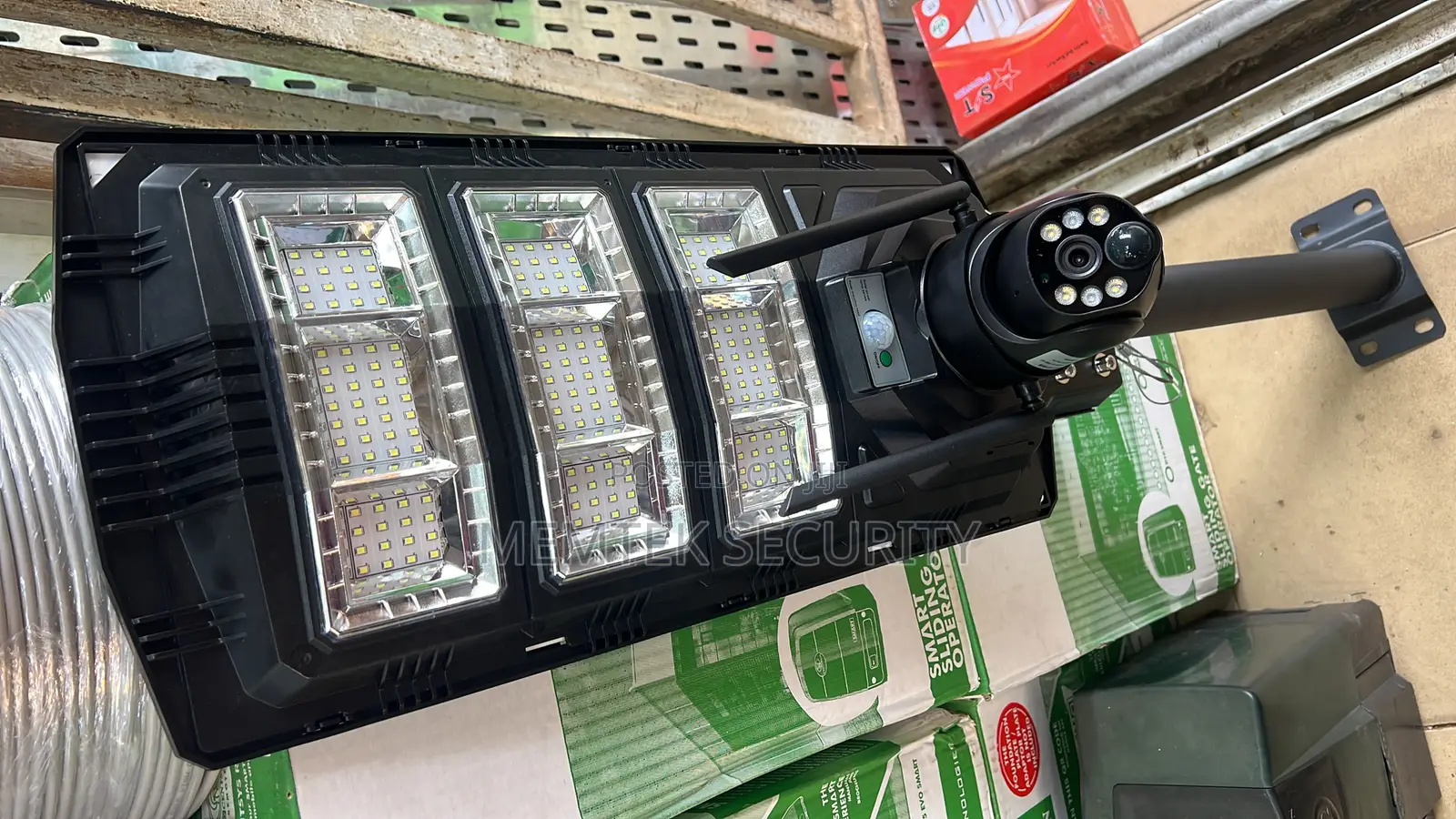 450watts Solar Street Light With Wireless PTZ Camera