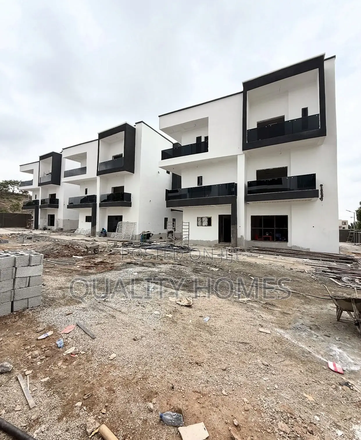 Furnished 6bdrm Duplex in Katampe Extension for sale