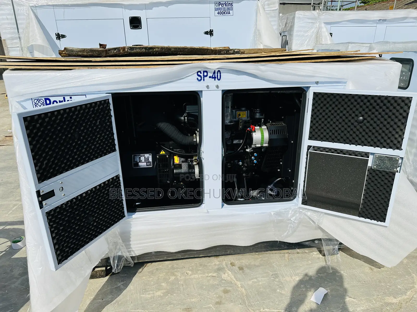 40kva Perkins Soundproof Generator Stamford 100%Copper