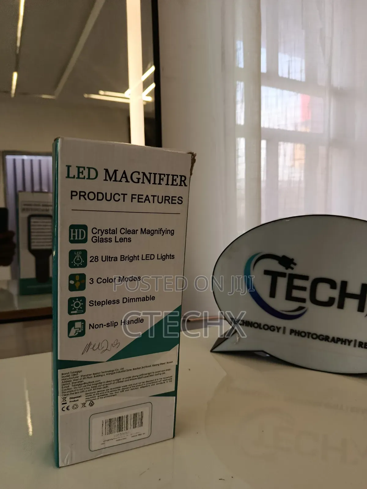Illuminated Anti-Glare Magnifier