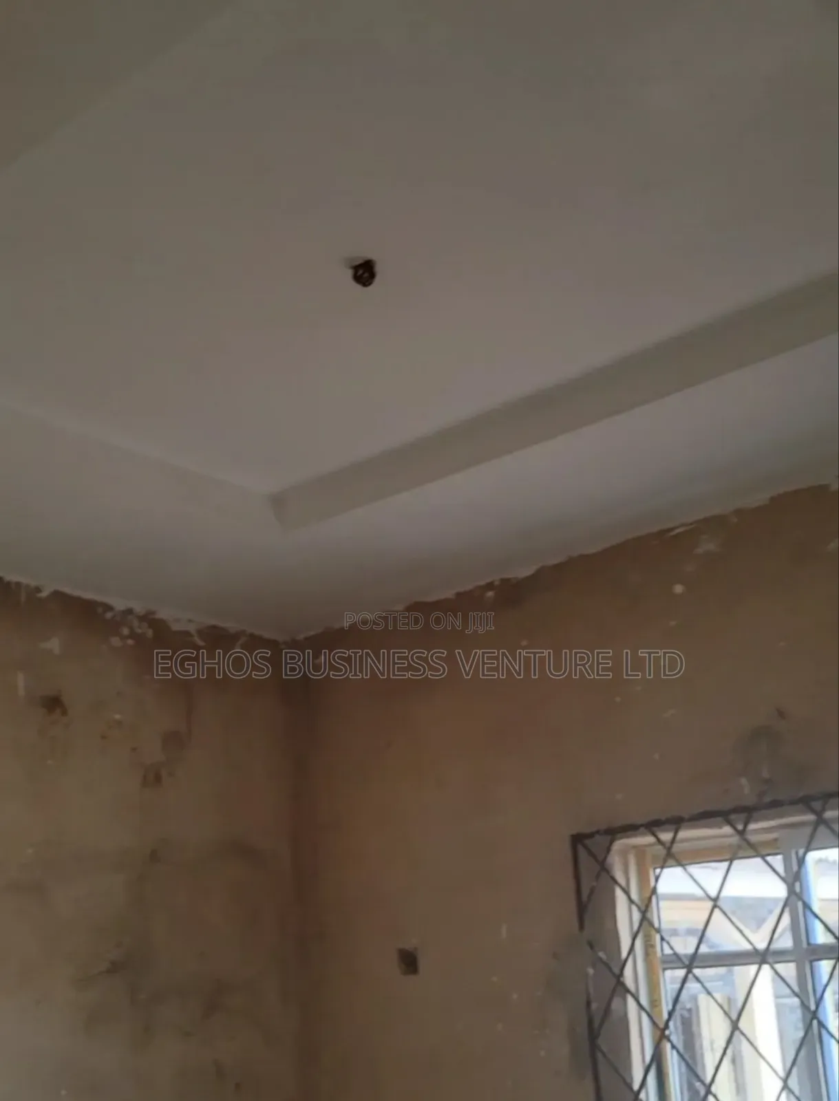 2bdrm Block of Flats in Tradefair, Benin City for rent