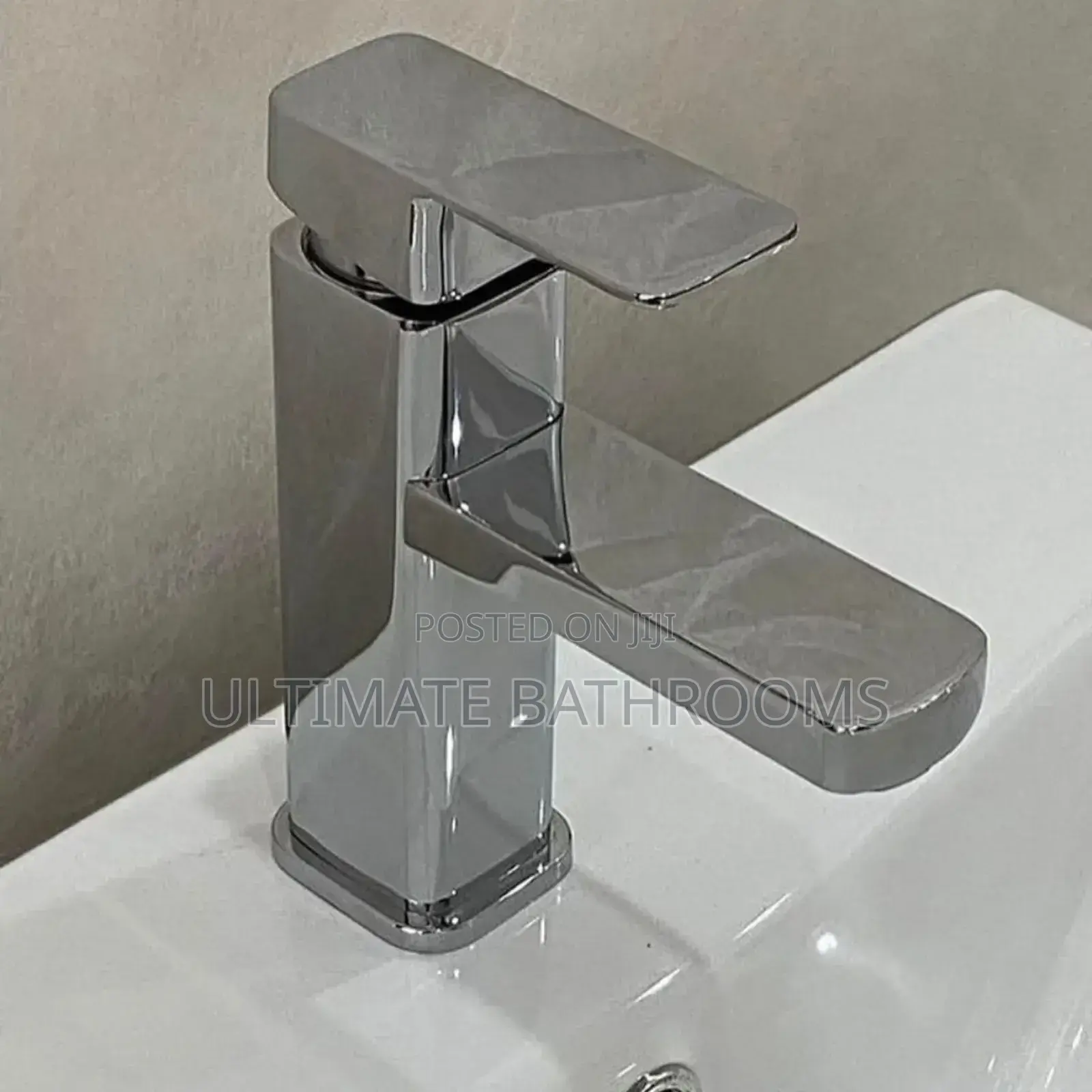 Square Shape Chrome Short Basin Mixer Tap