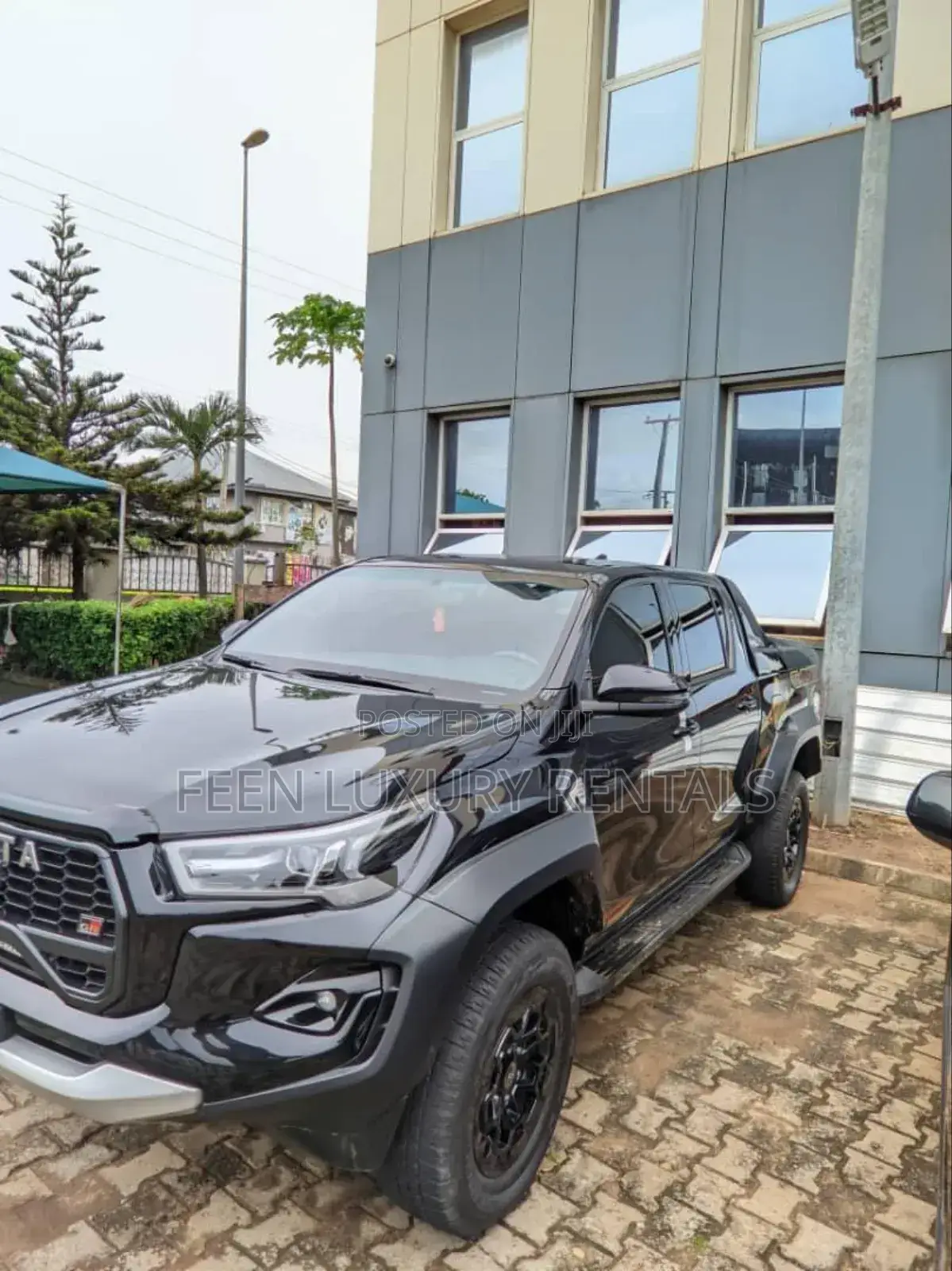 Car Rental: Hilux for Rent