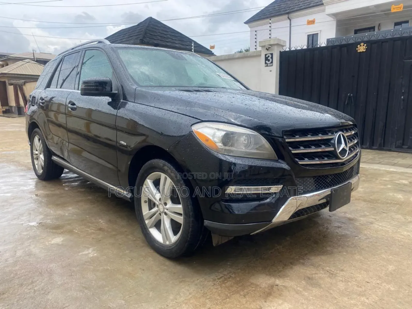 Mercedes-Benz M Class 2012 Black