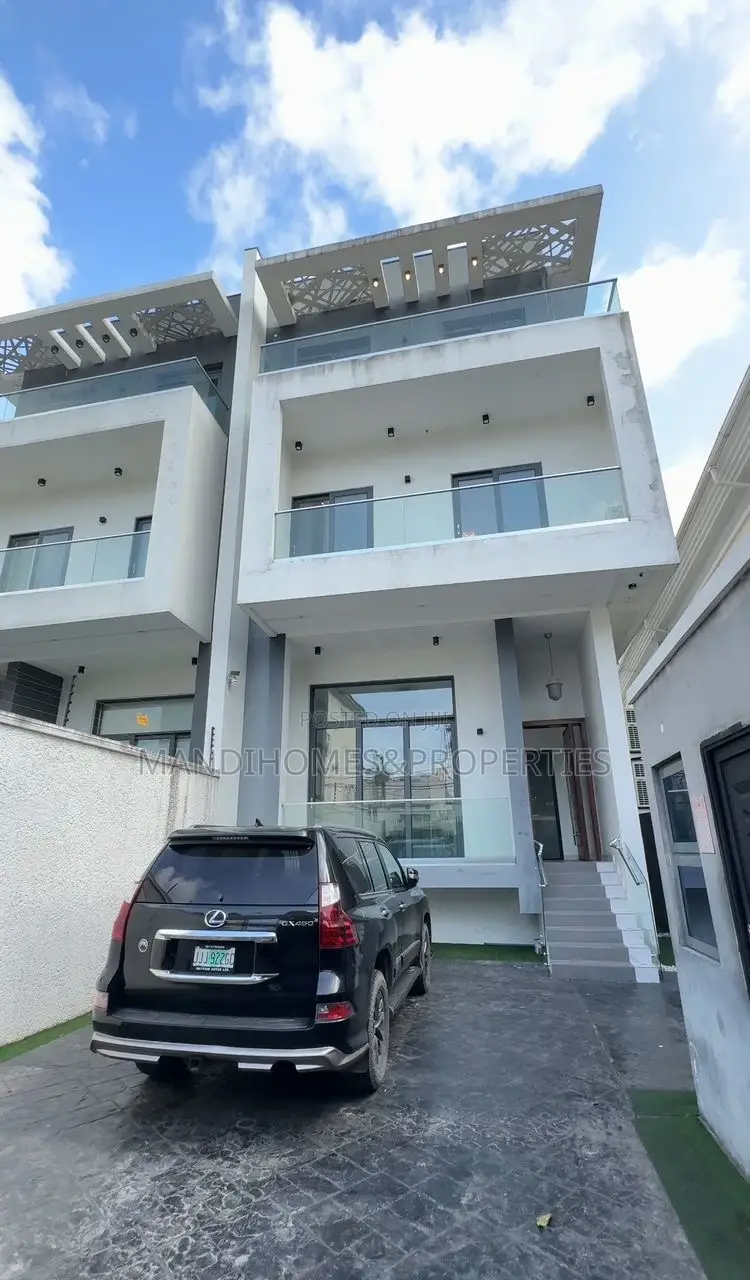 5bdrm Duplex in Old Ikoyi for sale