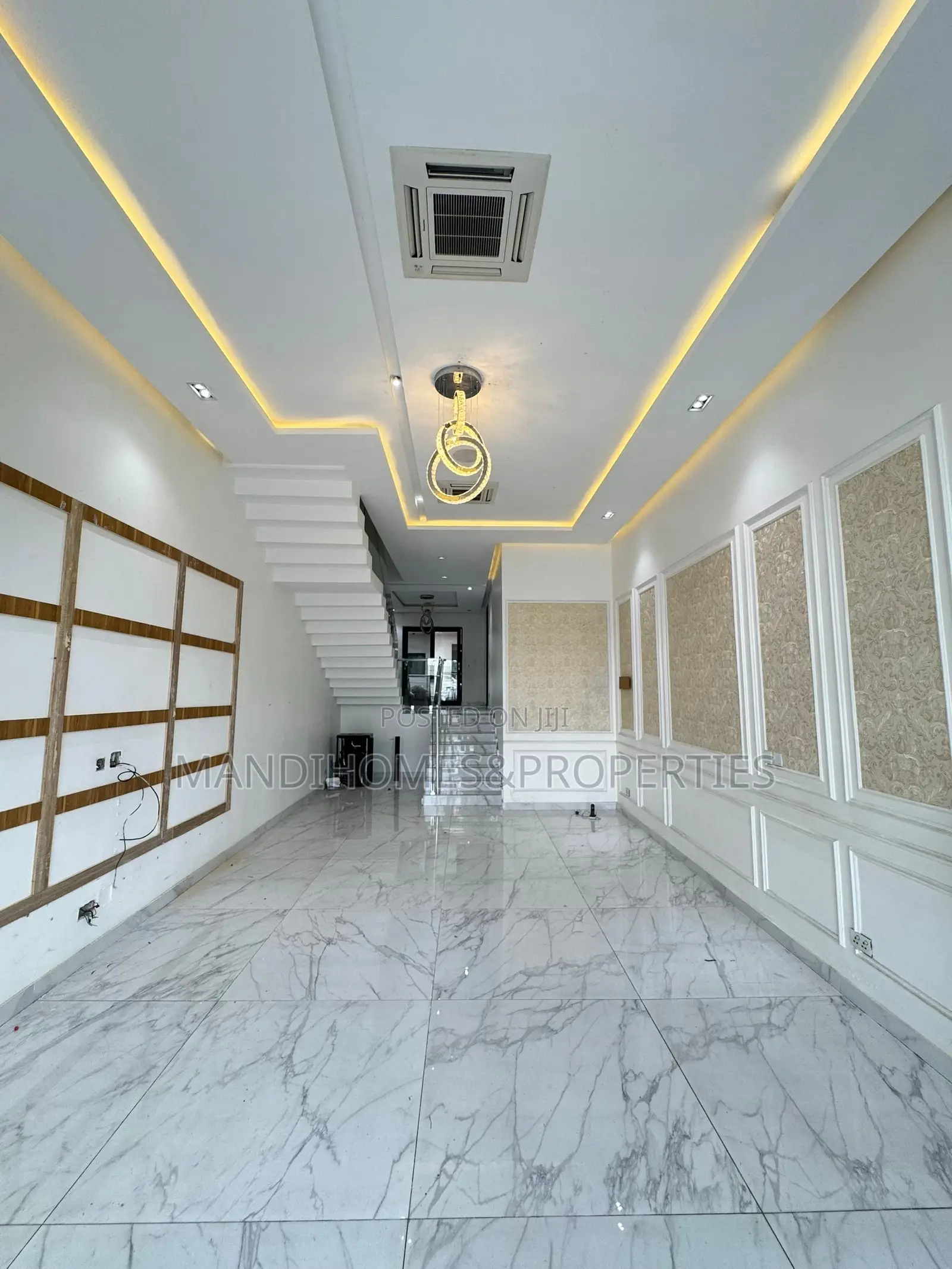 5bdrm Duplex in Old Ikoyi for sale