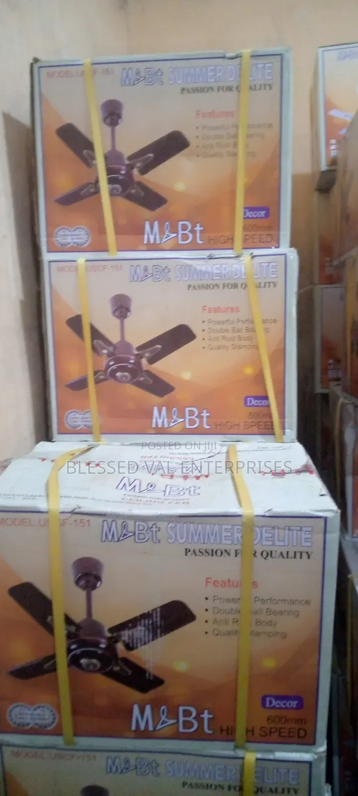 M/Bt Brown/White Short Blade