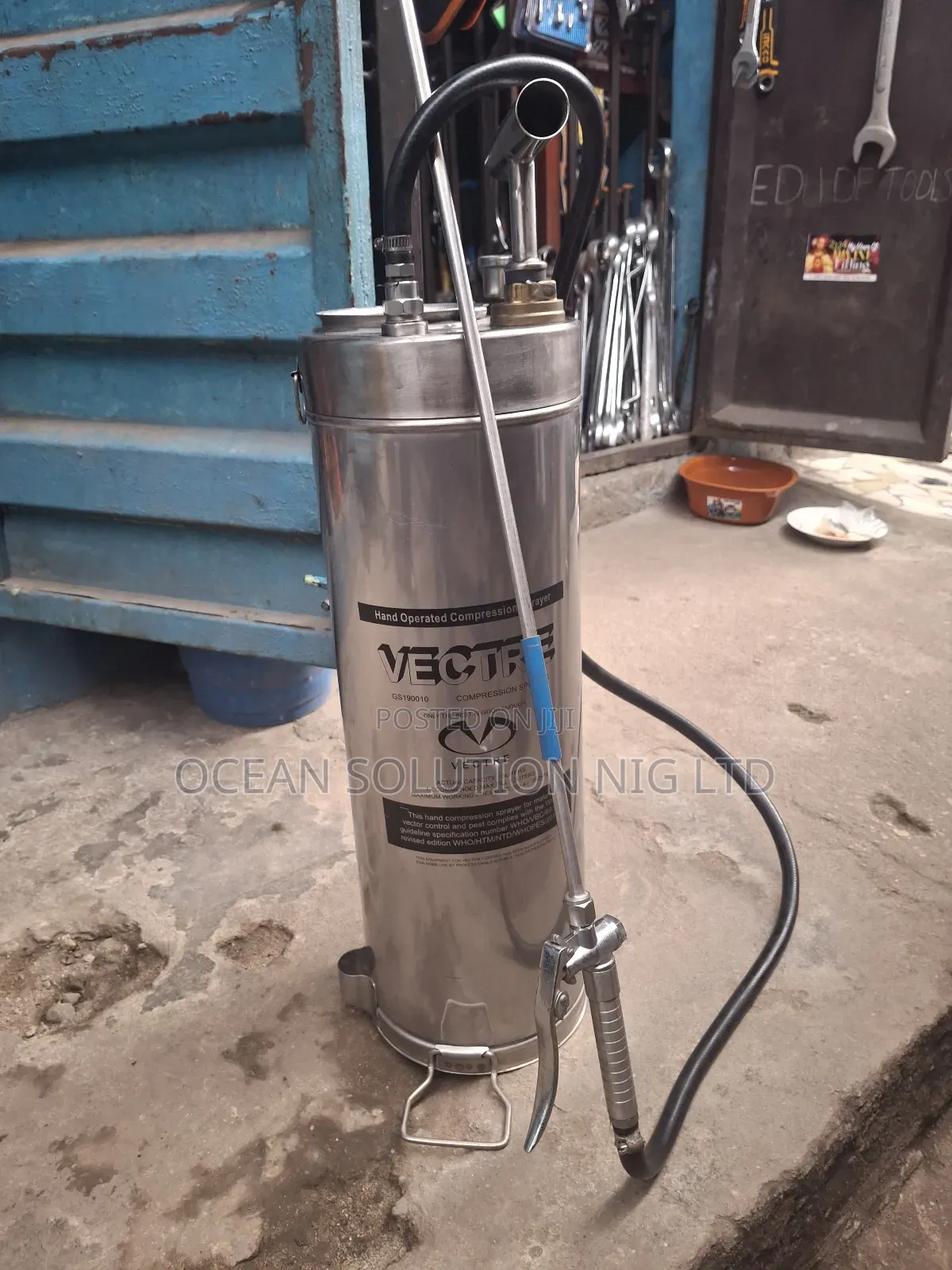 Vectre Spray/ Hand Operated Compression Spray