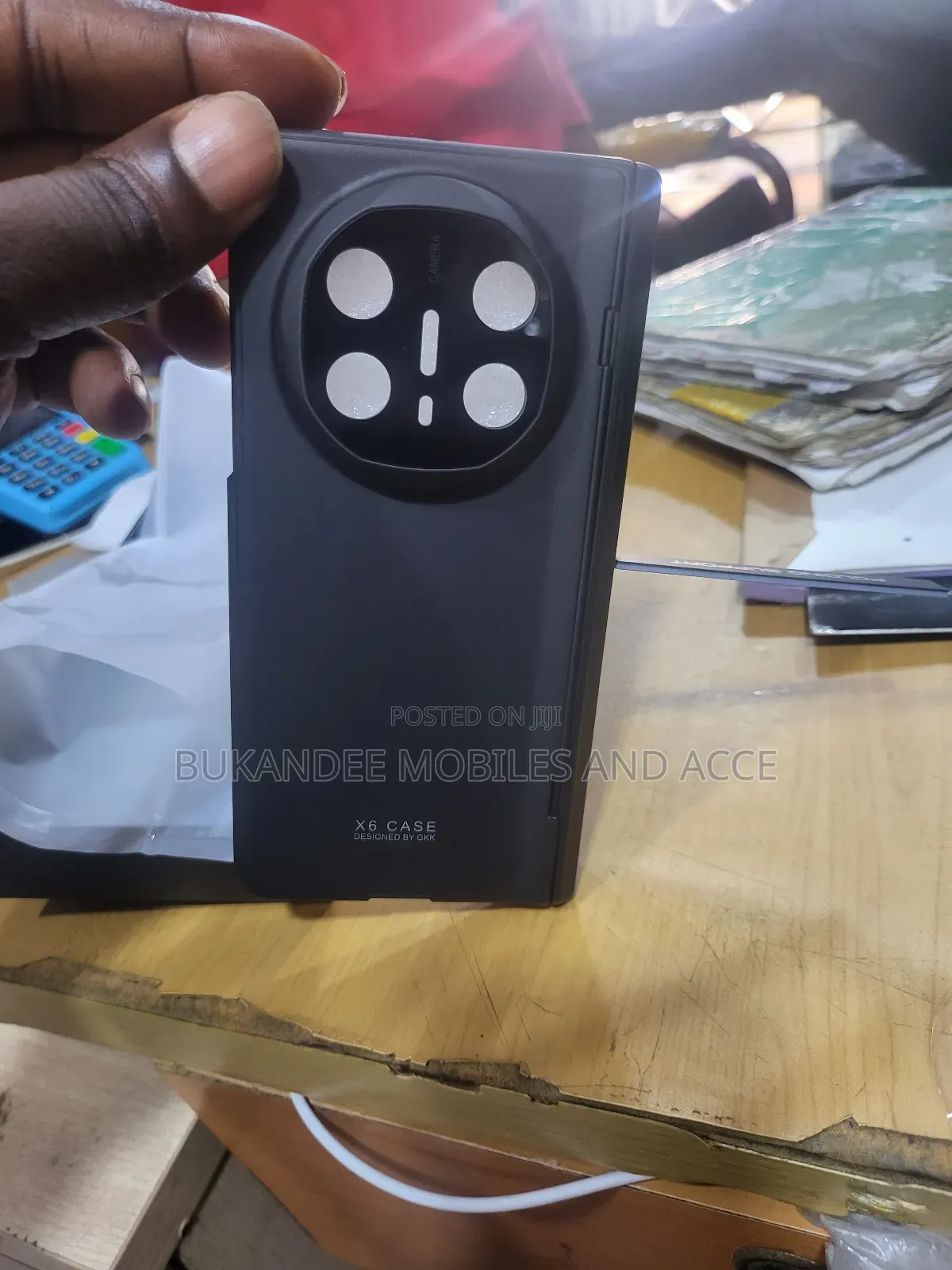 Huawei Mate X6 Pouch