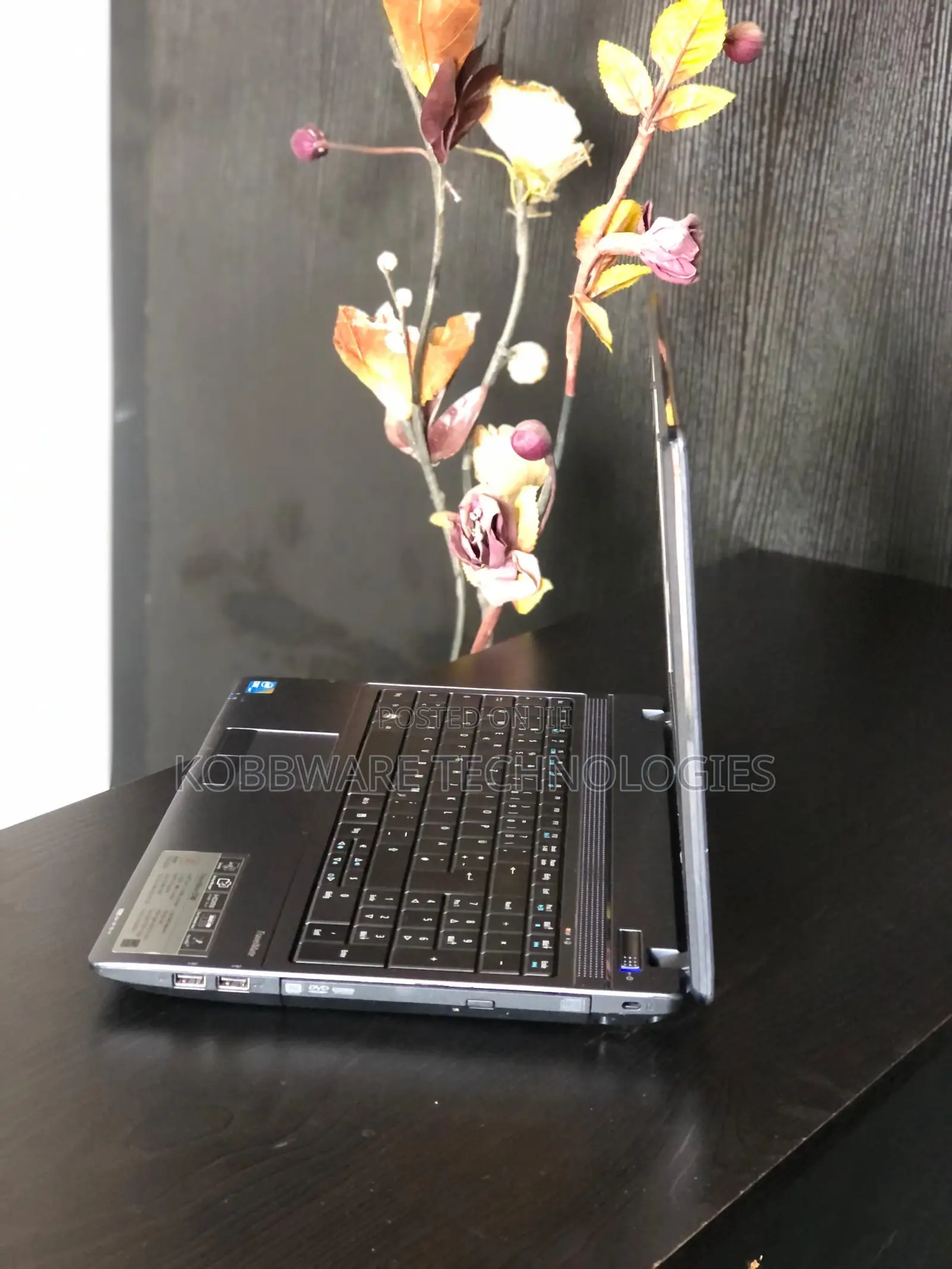 Laptop Acer TravelMate 5740 4GB Intel Core i3 HDD 320GB