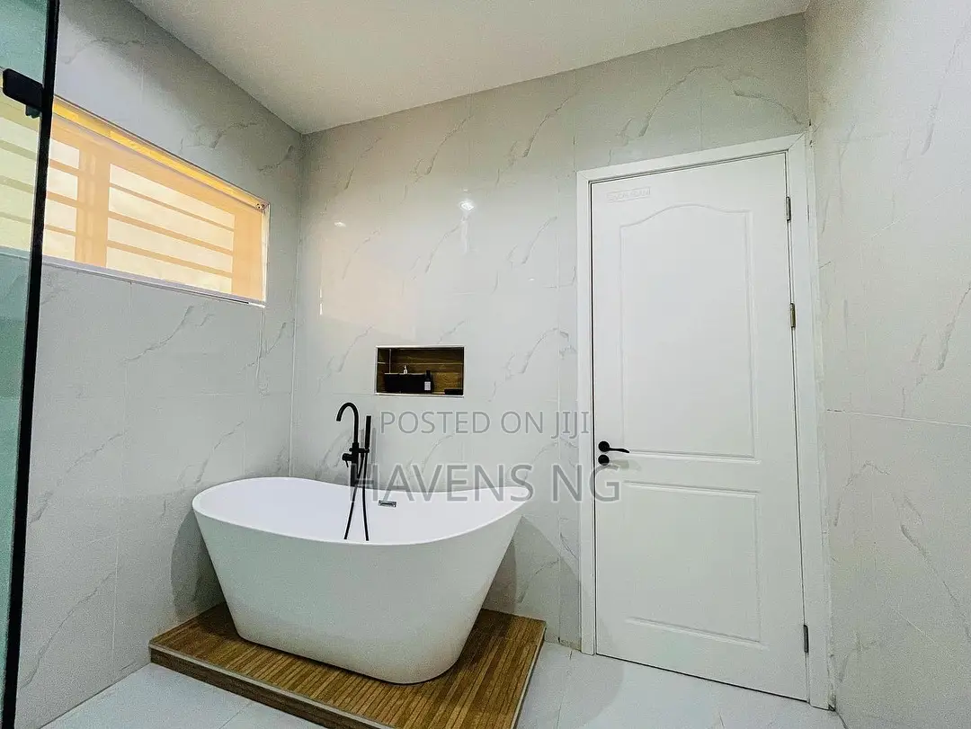 Brand New Fully Automated 4-Bedroom Duplex With Pool Ps5