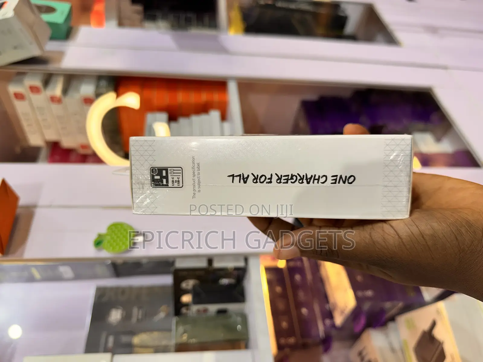 Ldnio 65w Mini Quick Charger for Phone and Laptop