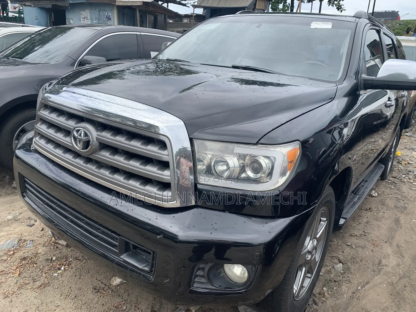 Toyota Sequoia Platinum 4dr SUV (5.7L 8cyl 6A) 2013 Black