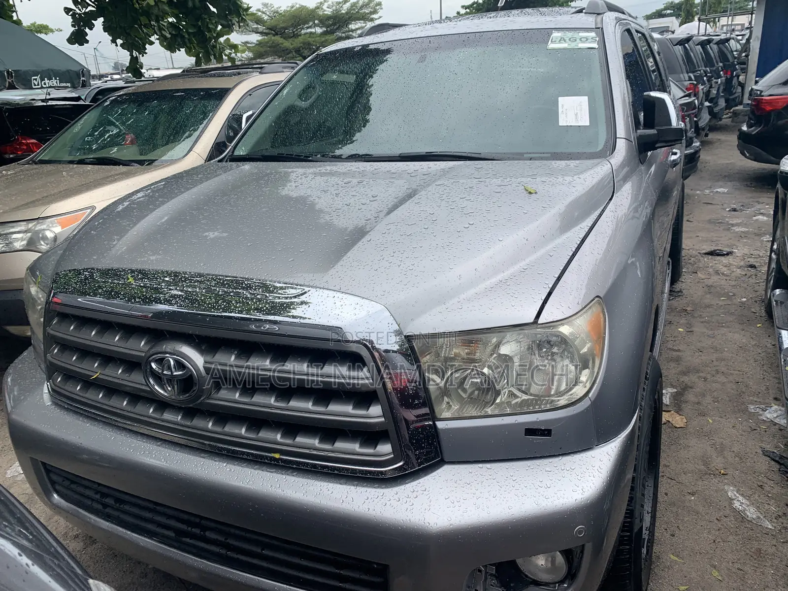 Toyota Sequoia Limited 4dr SUV 4WD (5.7L 8cyl 6A) 2013 Silver