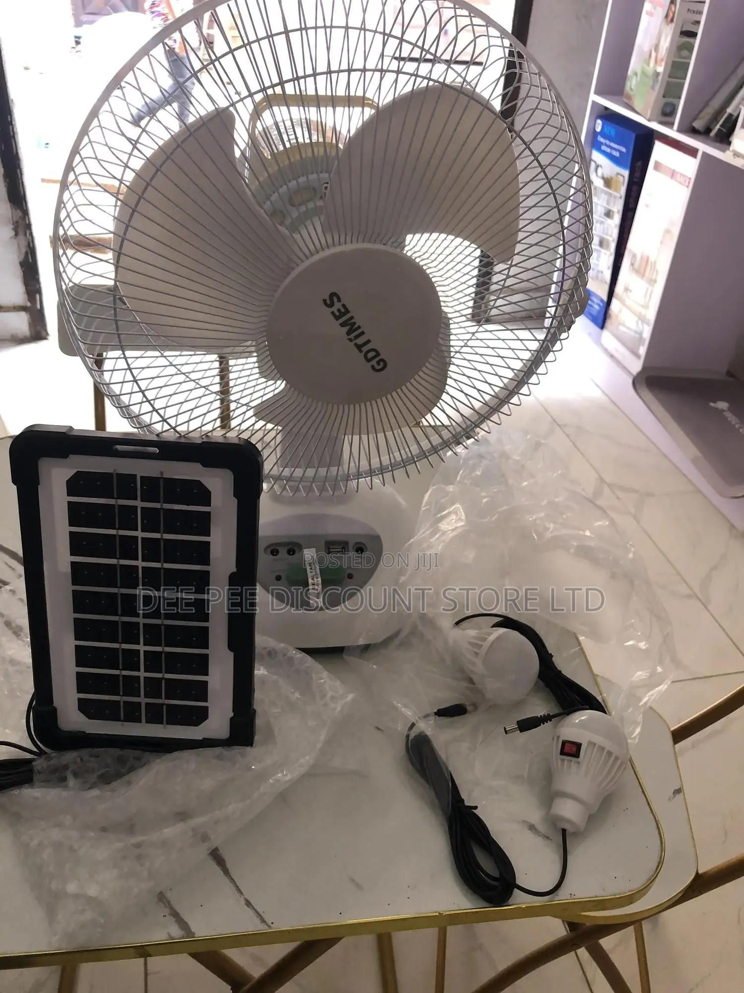 Gd-8019a 12inches Solar Rechargeable Table Fan