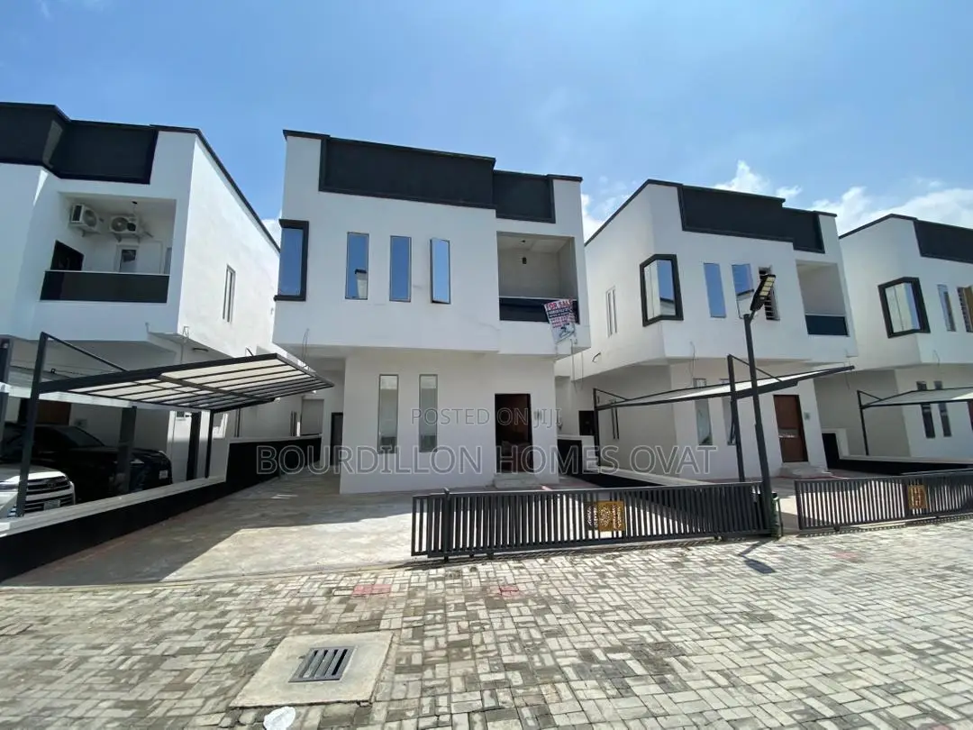 4bdrm Duplex in Lekki for sale