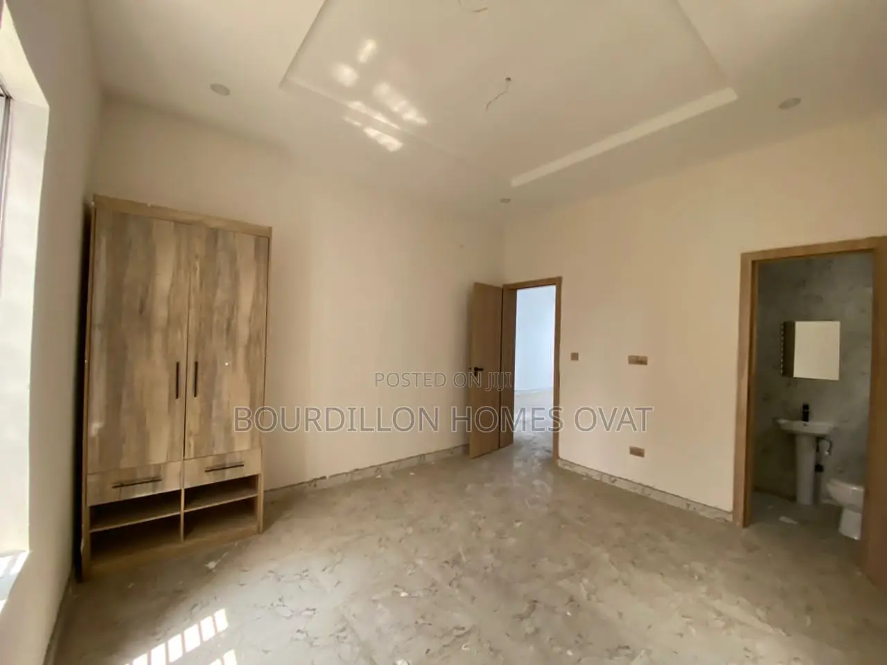 5bdrm Duplex in Lekki for sale
