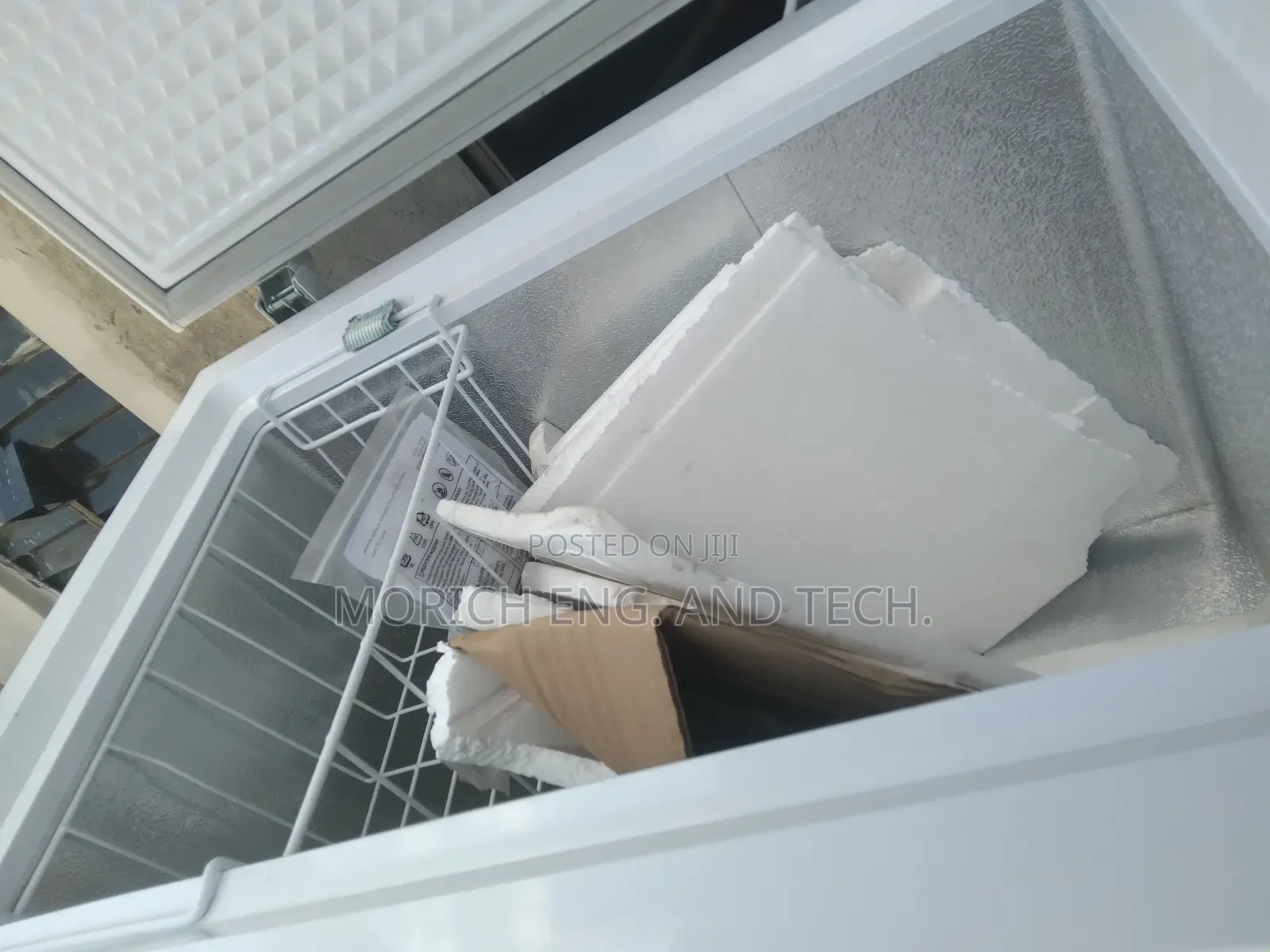 Lg Chest Freezer 150 Litres for Sale