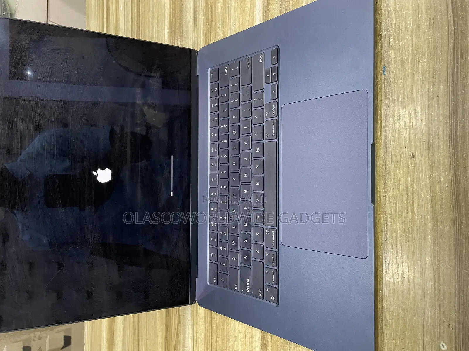 Laptop Apple MacBook Air 2023 M2 16GB Apple M2 SSD 256GB