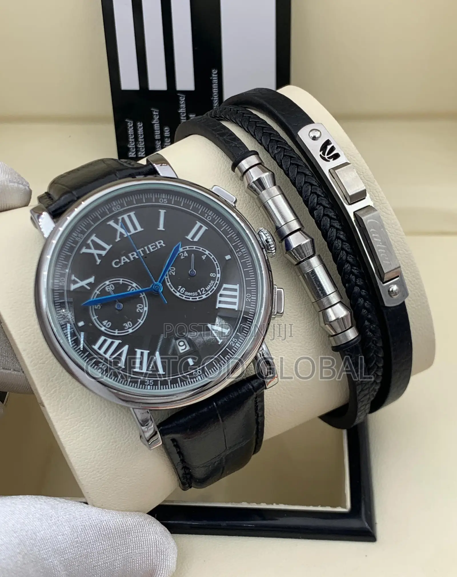 Chronograph Cartier Leather and Bracelet