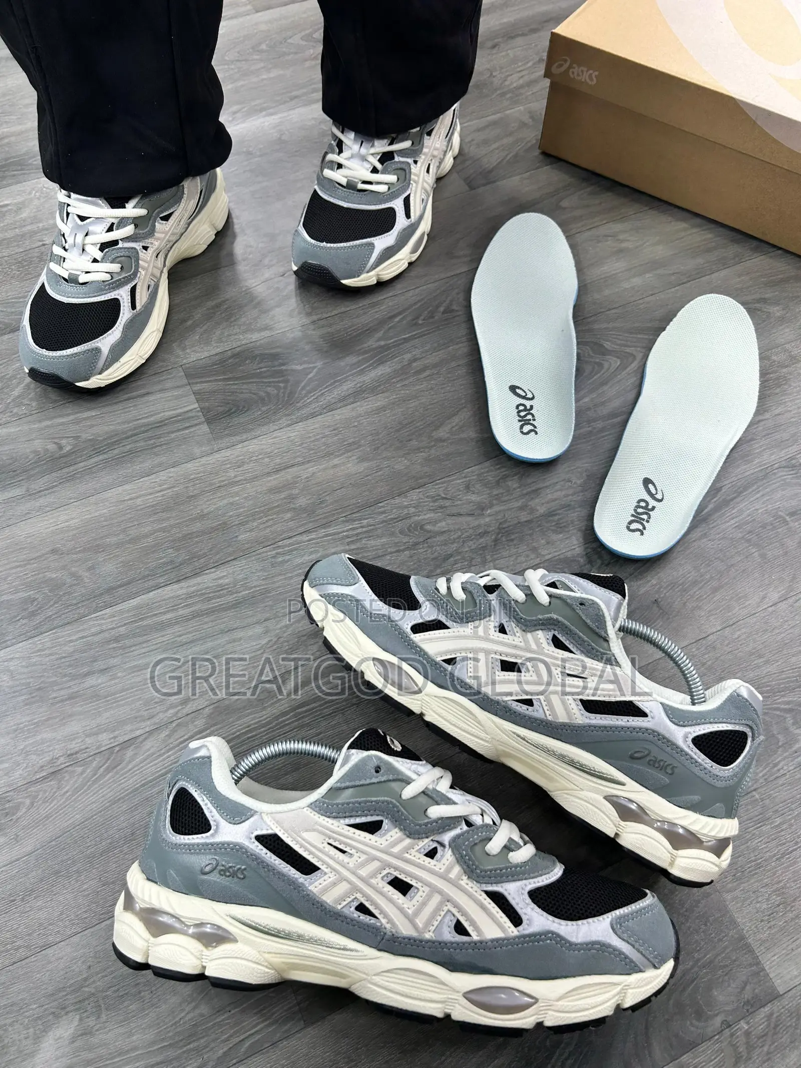 New Asics Gel Nyc Runner “Graphite Grey | Smoke Grey” Snks*
