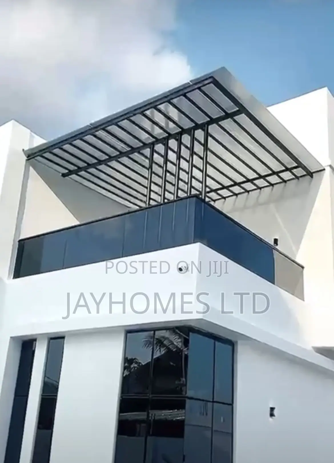 4 Bedroom Luxury Duplex in Back of Macdons Asaba for Sale